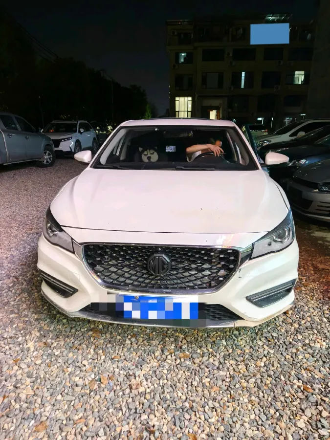 2019 MAXUS D60 1.5T 169HP L4 7DCT,autocango,china used car exporter,china ev exporter,chinese used car exporter,chinese used ev exporter