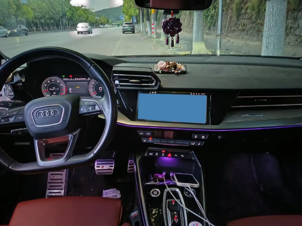 2025 Audi A3 1.5T 160HP L4 7DCT,autocango,china used car exporter,china ev exporter,chinese used car exporter,chinese used ev exporter