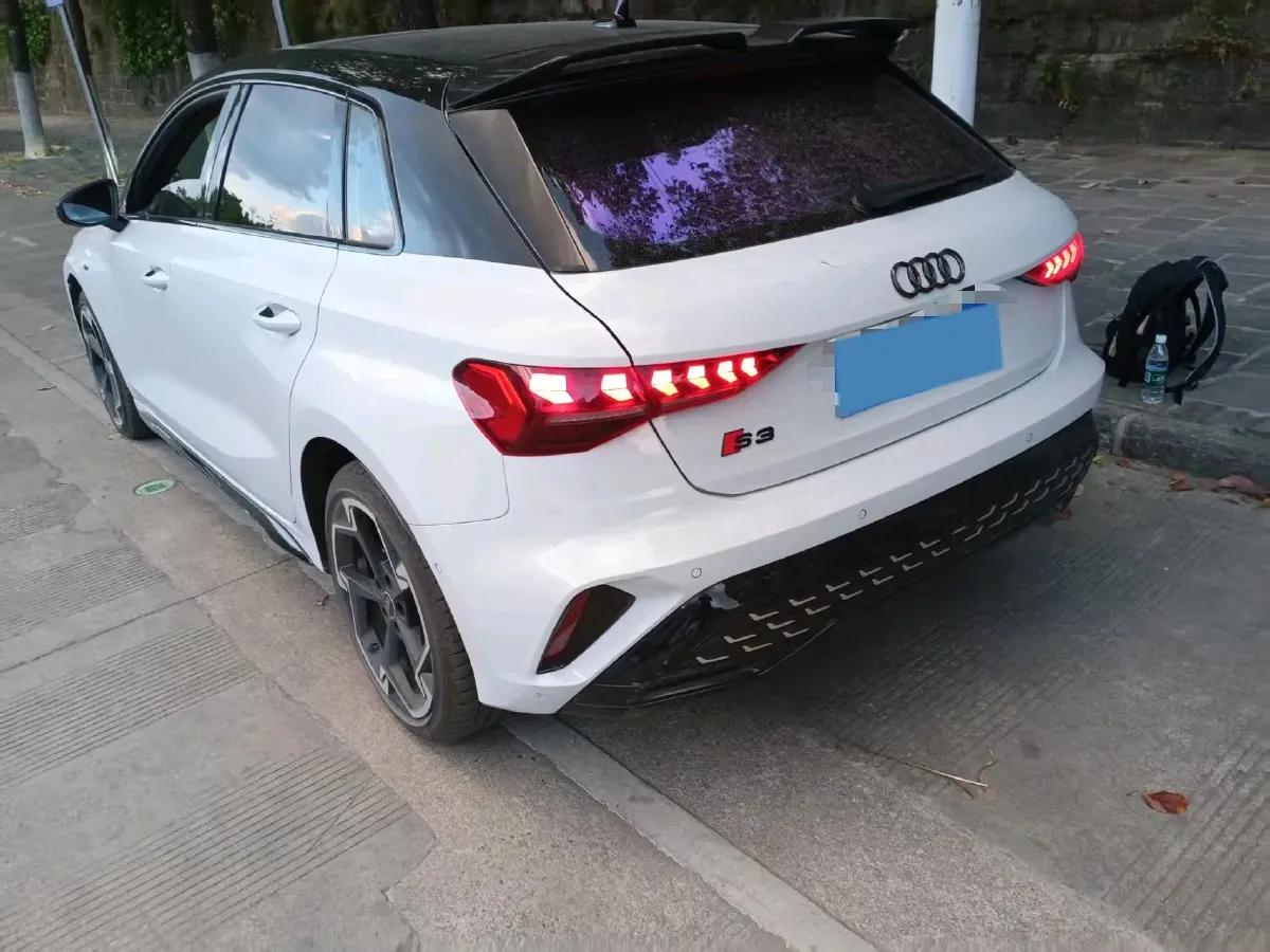 2025 Audi A3 1.5T 160HP L4 7DCT,autocango,china used car exporter,china ev exporter,chinese used car exporter,chinese used ev exporter