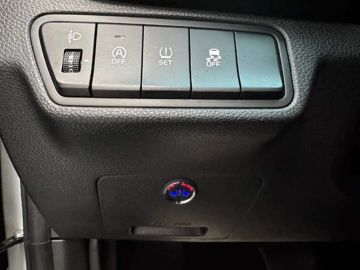 2021 Kia KX3 1.5L 115HP L4 CVT,autocango,china used car exporter,china ev exporter,chinese used car exporter,chinese used ev exporter