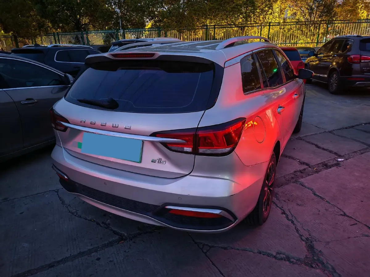 2018 Roewe Ei5 BEV 35KWH,autocango,china used car exporter,china ev exporter,chinese used car exporter,chinese used ev exporter