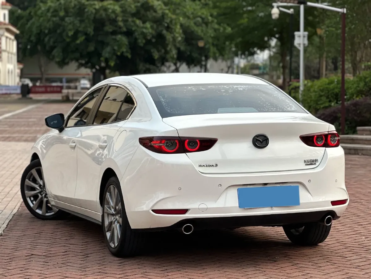 2021 Mazda 3 Axela 2.0L 158HP L4 6AT,autocango,china used car exporter,china ev exporter,chinese used car exporter,chinese used ev exporter