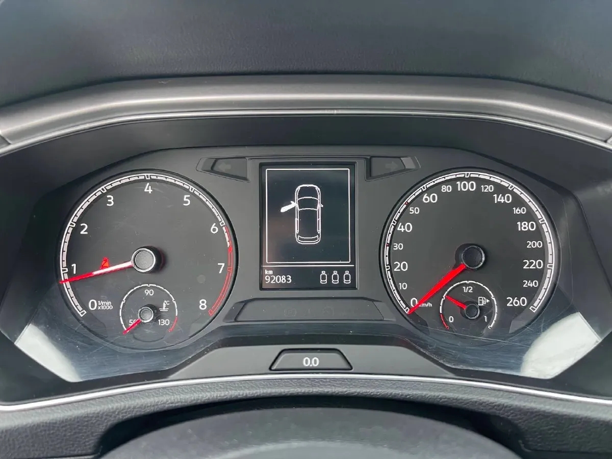 2019 Volkswagen T-Roc 1.4T 131HP L4 7DCT,autocango,china used car exporter,china ev exporter,chinese used car exporter,chinese used ev exporter