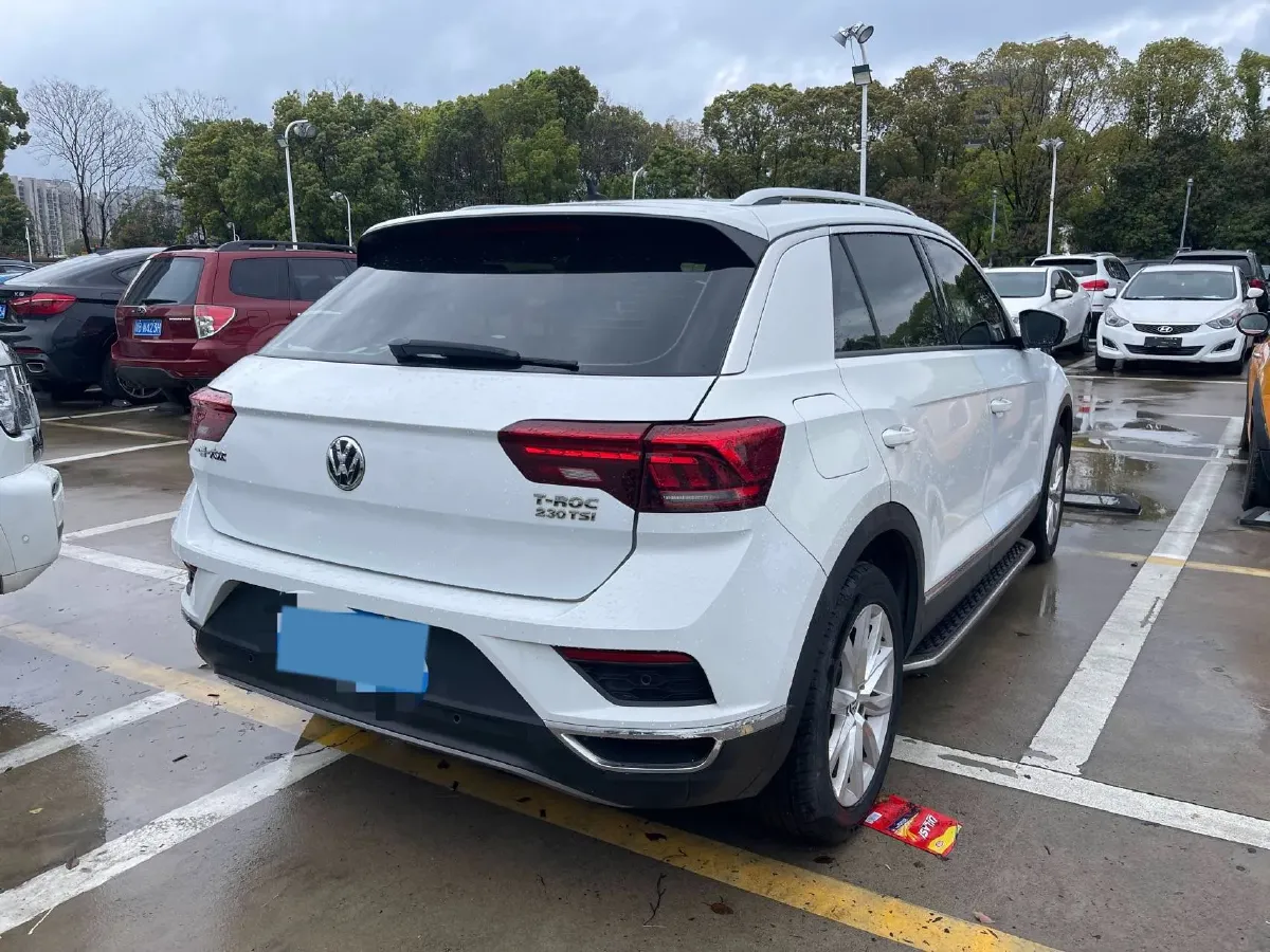2019 Volkswagen T-Roc 1.4T 131HP L4 7DCT,autocango,china used car exporter,china ev exporter,chinese used car exporter,chinese used ev exporter