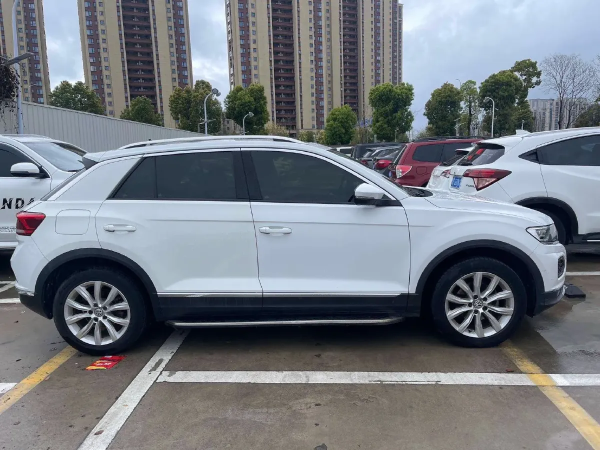 2019 Volkswagen T-Roc 1.4T 131HP L4 7DCT,autocango,china used car exporter,china ev exporter,chinese used car exporter,chinese used ev exporter