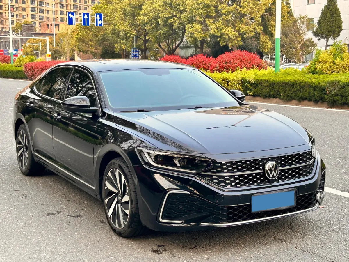 2022 Skoda Kodiak GT 2.0T 186HP L4 7DCT,autocango,china used car exporter,china ev exporter,chinese used car exporter,chinese used ev exporter