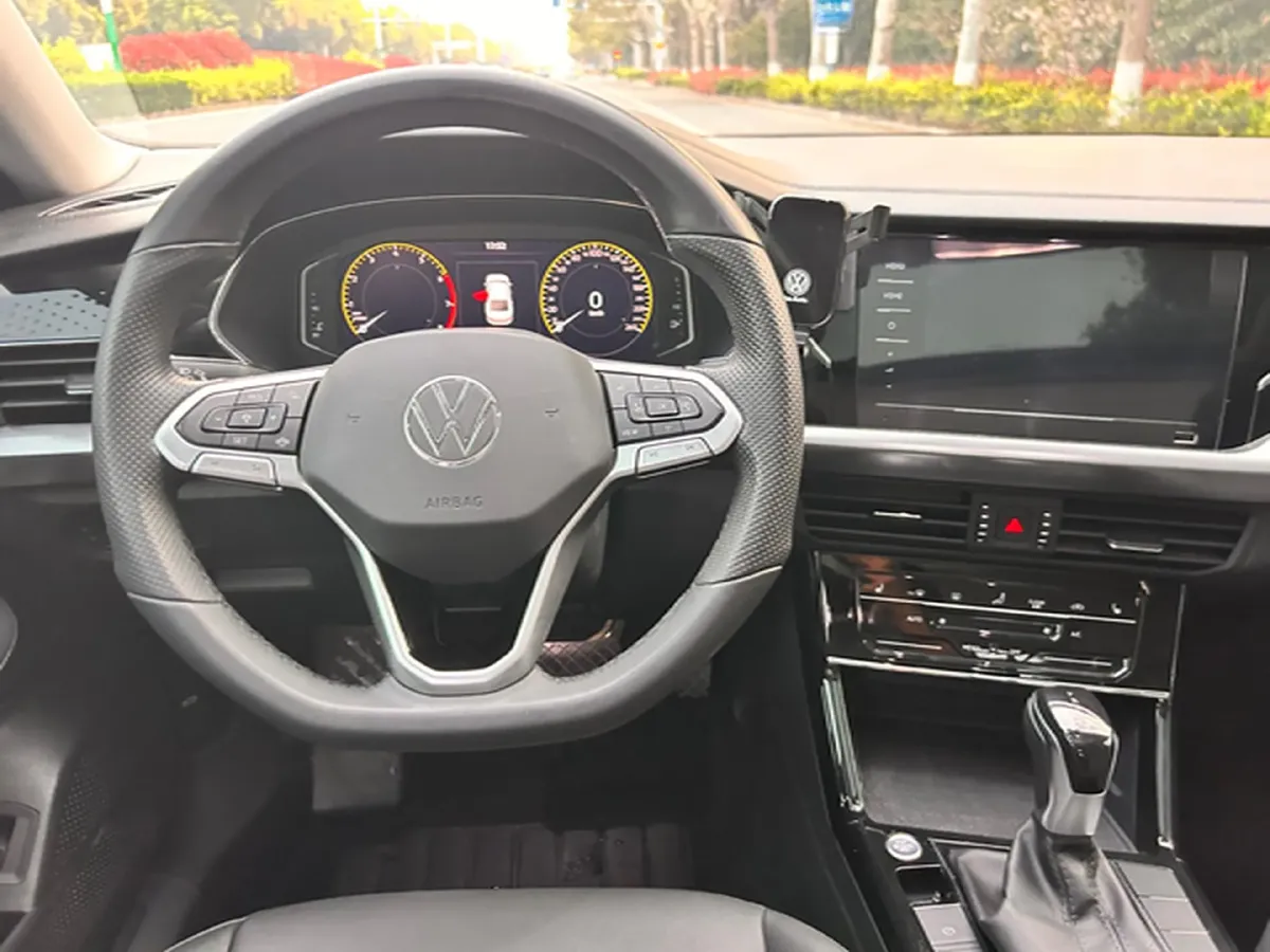 2022 Skoda Kodiak GT 2.0T 186HP L4 7DCT,autocango,china used car exporter,china ev exporter,chinese used car exporter,chinese used ev exporter