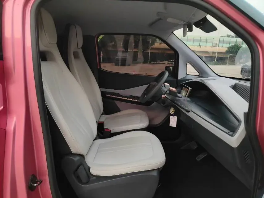 2020 BaoJun E200 BEV 28KWH,autocango,china used car exporter,china ev exporter,chinese used car exporter,chinese used ev exporter