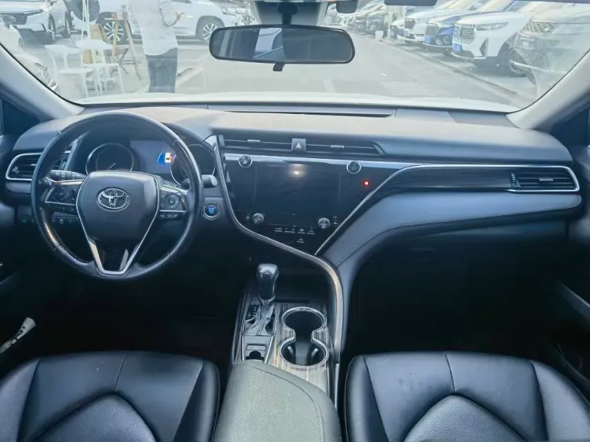 2019 Toyota Camry 2.0L 178HP L4 CVT,autocango,china used car exporter,china ev exporter,chinese used car exporter,chinese used ev exporter