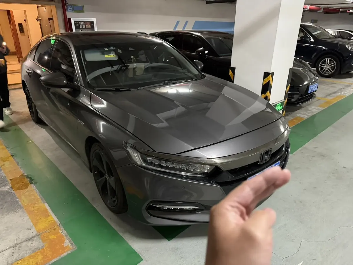 2021 Honda Accord 2.0L 146HP L4 E-CVT Hybrid,autocango,china used car exporter,china ev exporter,chinese used car exporter,chinese used ev exporter