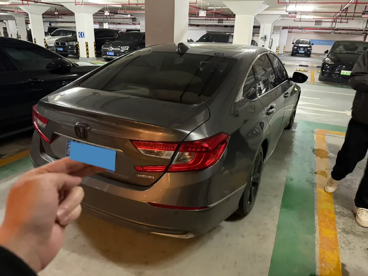 2021 Honda Accord 2.0L 146HP L4 E-CVT Hybrid,autocango,china used car exporter,china ev exporter,chinese used car exporter,chinese used ev exporter