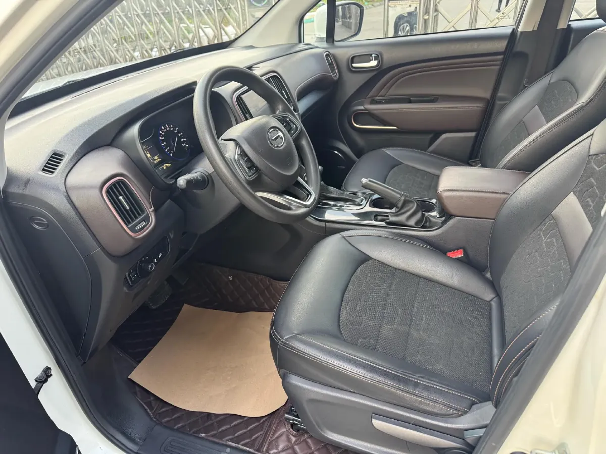 2017 GAC Trumpchi GS3 1.5L 114HP L4 6AT,autocango,china used car exporter,china ev exporter,chinese used car exporter,chinese used ev exporter