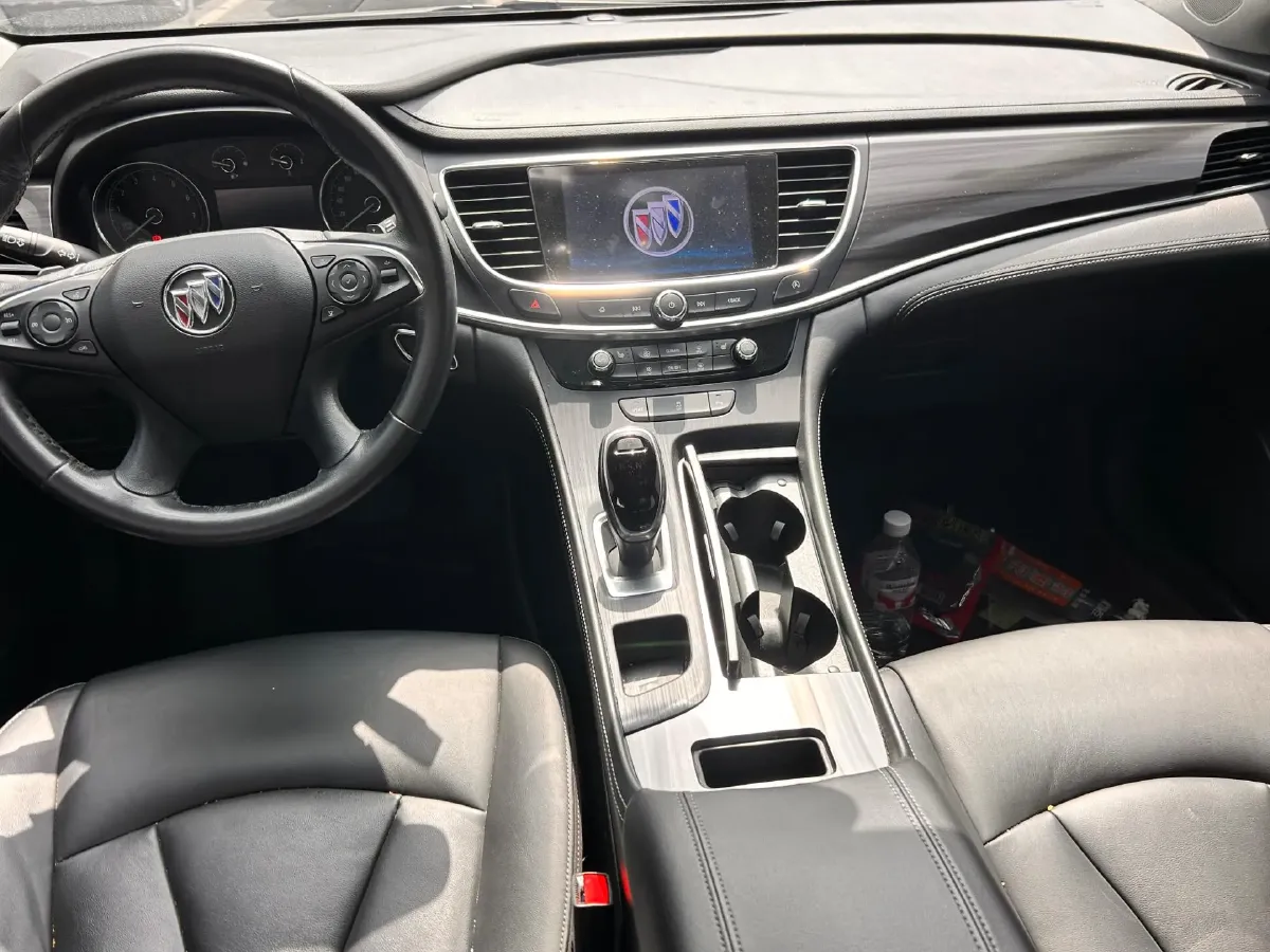 2021 Buick Larcosse 2.0T 237HP L4 9AT,autocango,china used car exporter,china ev exporter,chinese used car exporter,chinese used ev exporter
