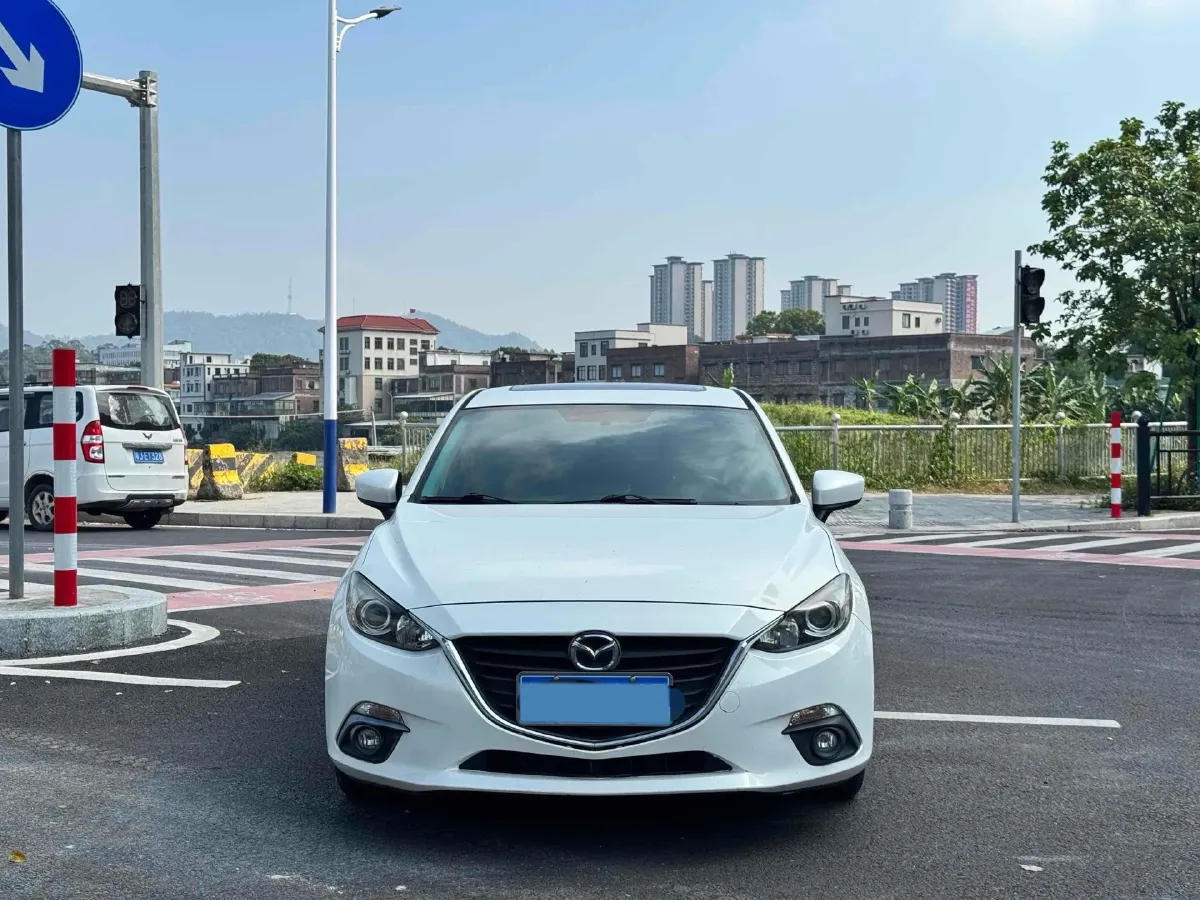 2017 Mazda 3 Axela 1.5L 117HP L4 6AT,autocango,china used car exporter,china ev exporter,chinese used car exporter,chinese used ev exporter