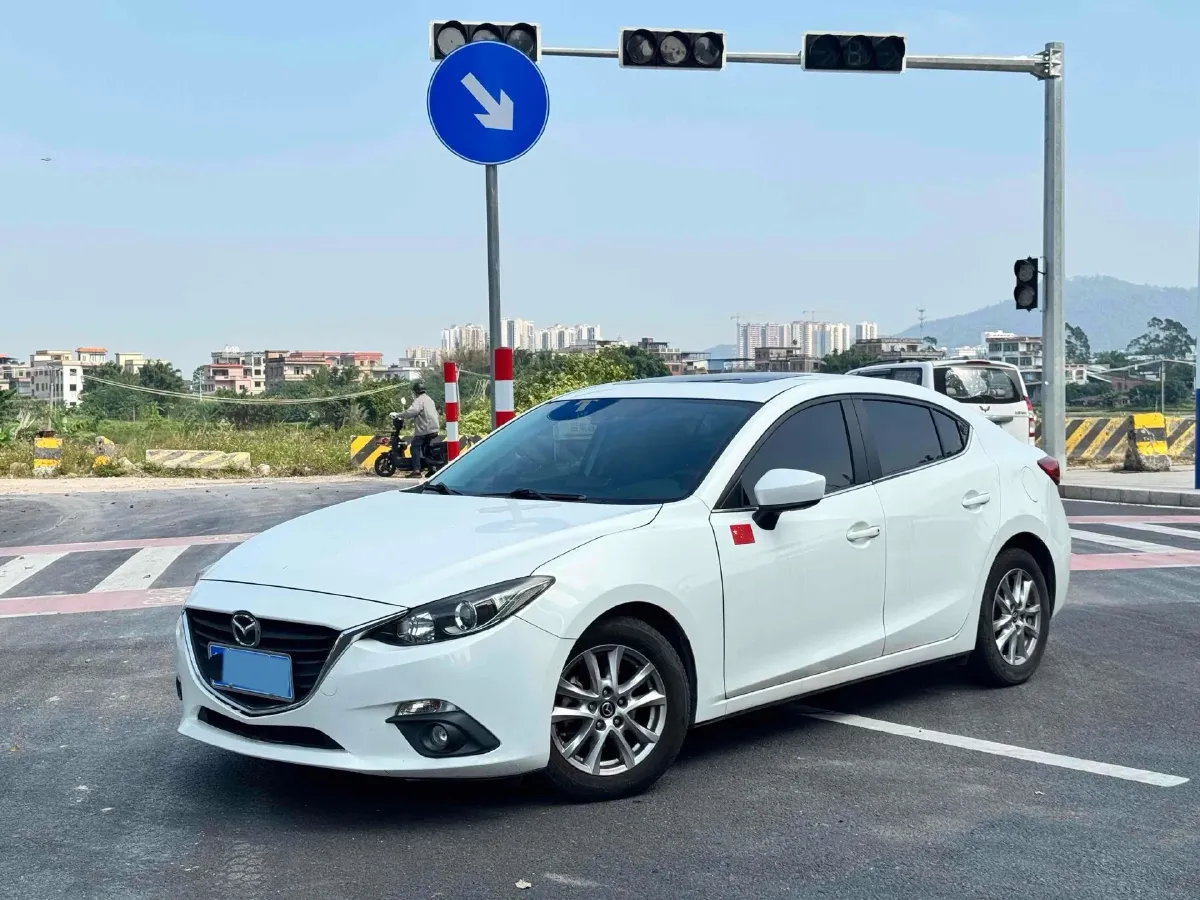 2017 Mazda 3 Axela 1.5L 117HP L4 6AT,autocango,china used car exporter,china ev exporter,chinese used car exporter,chinese used ev exporter