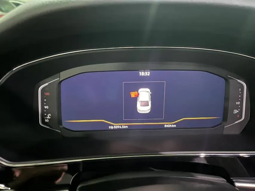 2025 Volkswagen Passat 2.0T 186HP L4 7DCT,autocango,china used car exporter,china ev exporter,chinese used car exporter,chinese used ev exporter