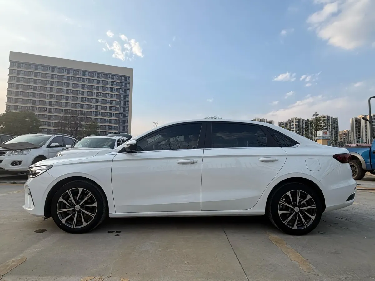 2025 Geely Emgrand 1.5L 127HP L4 CVT,autocango,china used car exporter,china ev exporter,chinese used car exporter,chinese used ev exporter