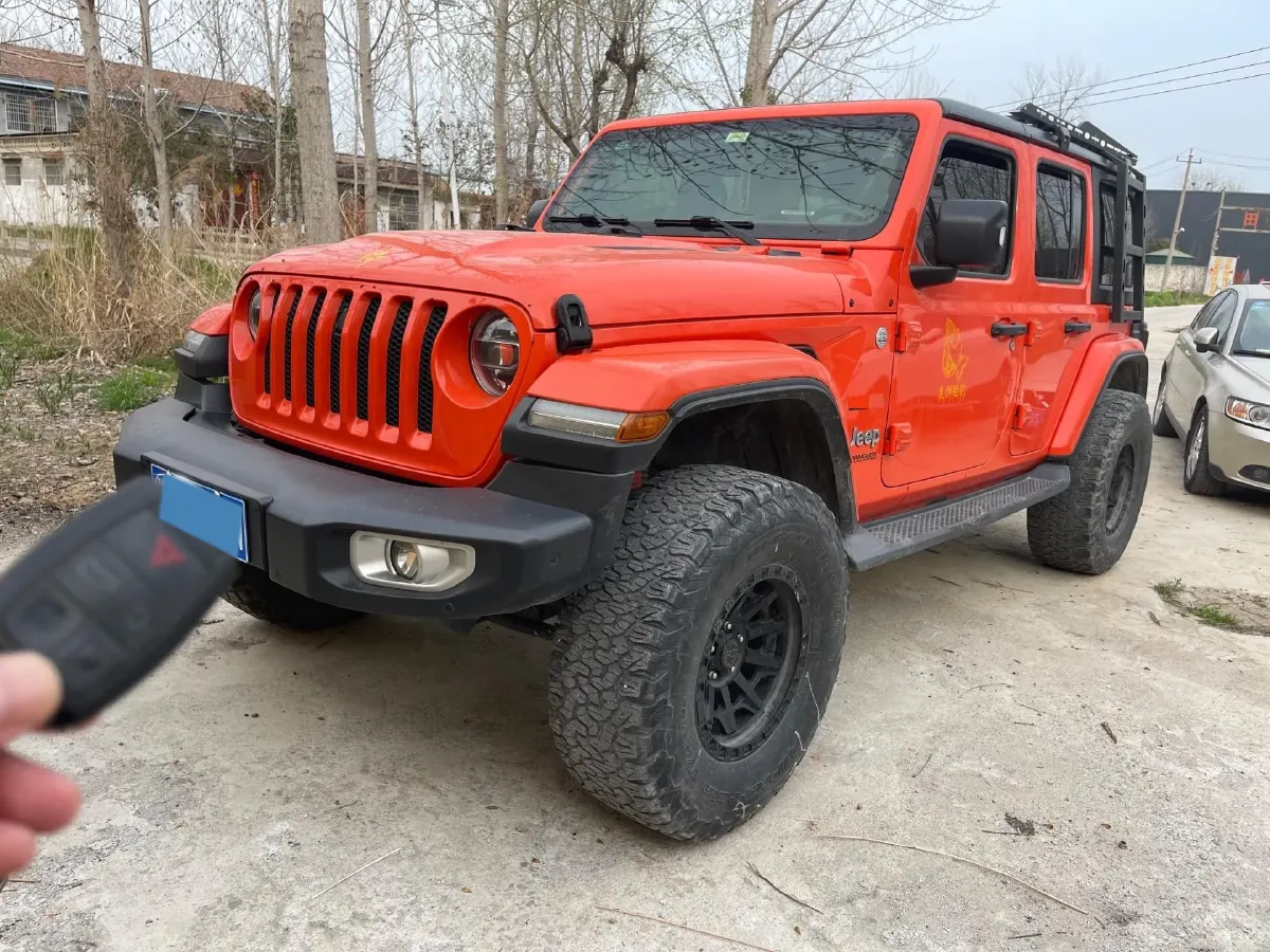 2019 Jeep Wrangler 2.0T 266HP L4 8AT,autocango,china used car exporter,china ev exporter,chinese used car exporter,chinese used ev exporter