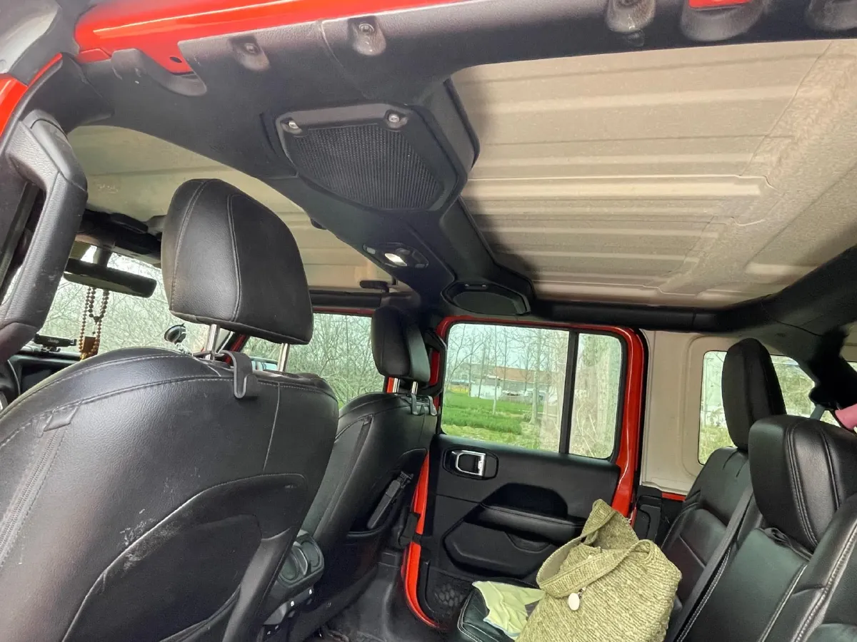 2019 Jeep Wrangler 2.0T 266HP L4 8AT,autocango,china used car exporter,china ev exporter,chinese used car exporter,chinese used ev exporter