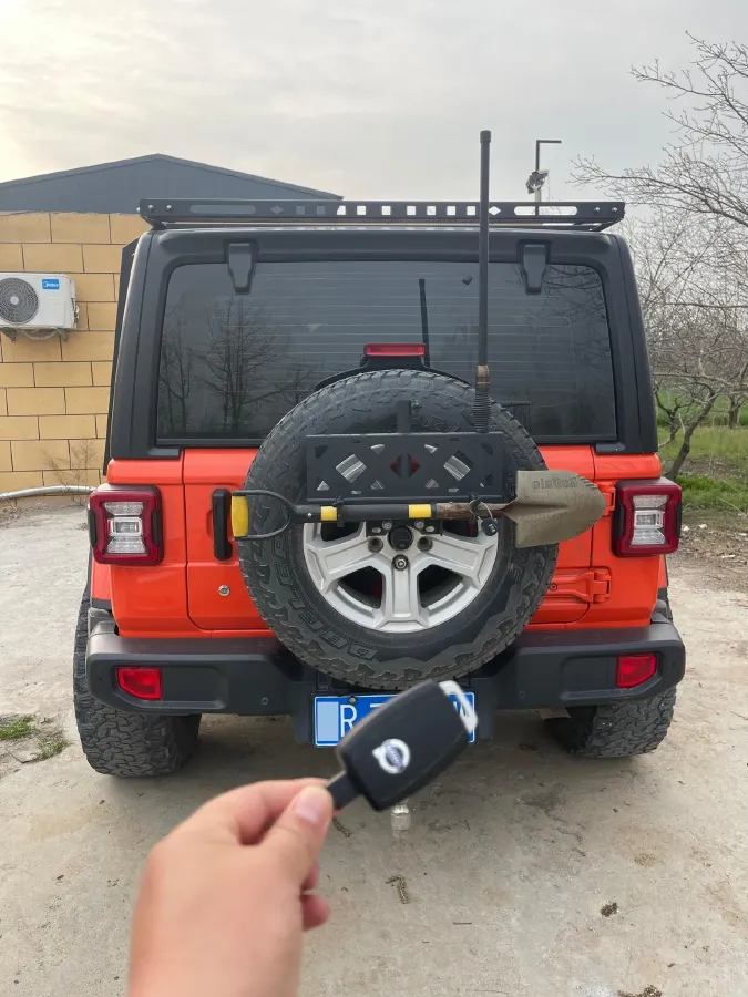 2019 Jeep Wrangler 2.0T 266HP L4 8AT,autocango,china used car exporter,china ev exporter,chinese used car exporter,chinese used ev exporter
