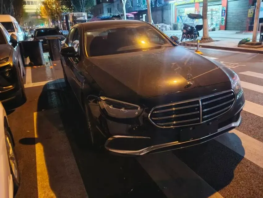 2021 Mercedes-Benz E Class 1.5T 184HP L4 9AT,autocango,china used car exporter,china ev exporter,chinese used car exporter,chinese used ev exporter