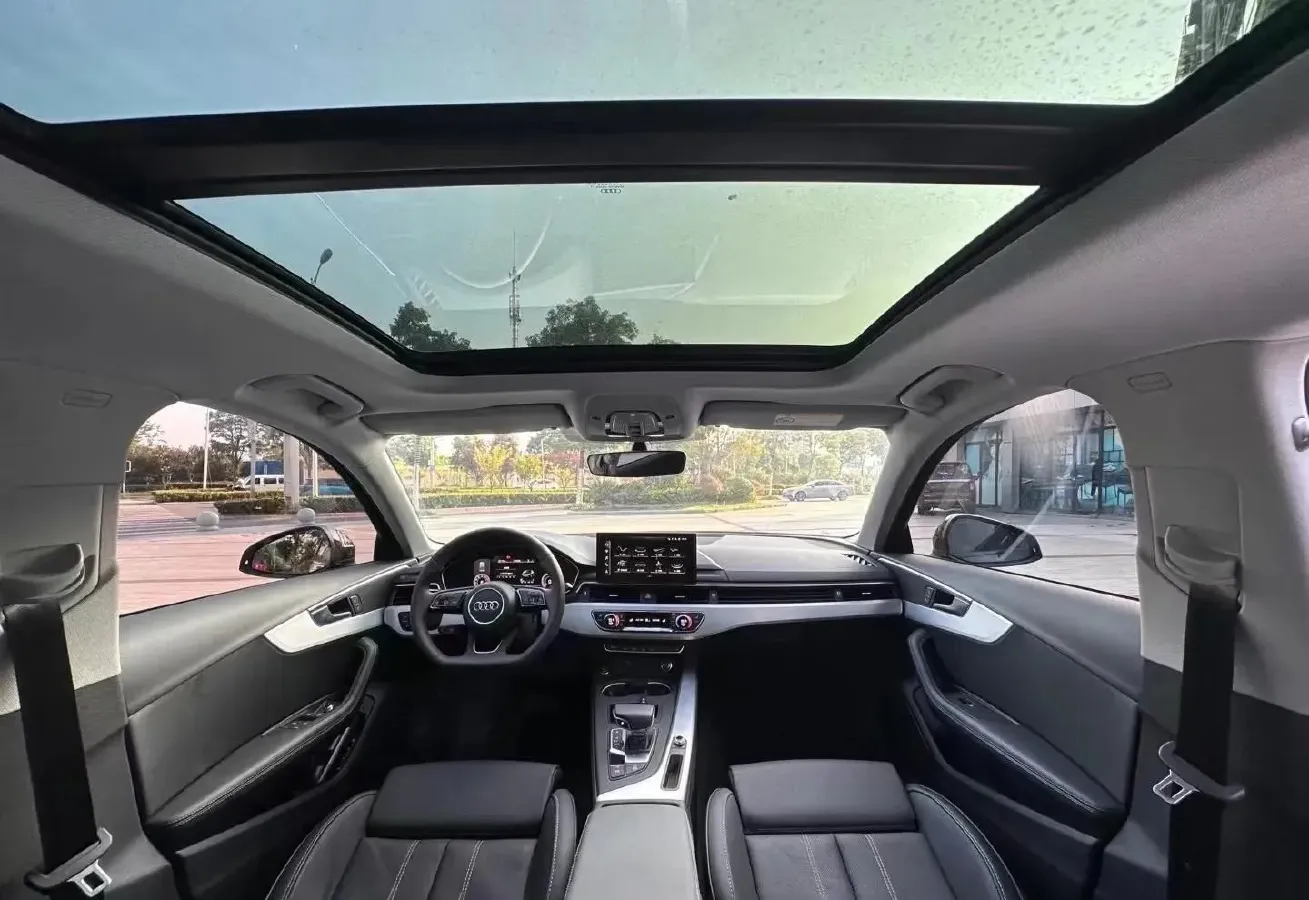 2023 Audi A4L 2.0T 190HP L4 7DCT,autocango,china used car exporter,china ev exporter,chinese used car exporter,chinese used ev exporter