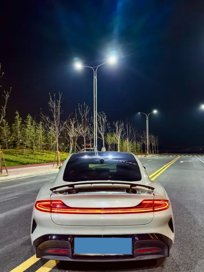 2024 MI SU7 BEV 94.3KWH,autocango,china used car exporter,china ev exporter,chinese used car exporter,chinese used ev exporter