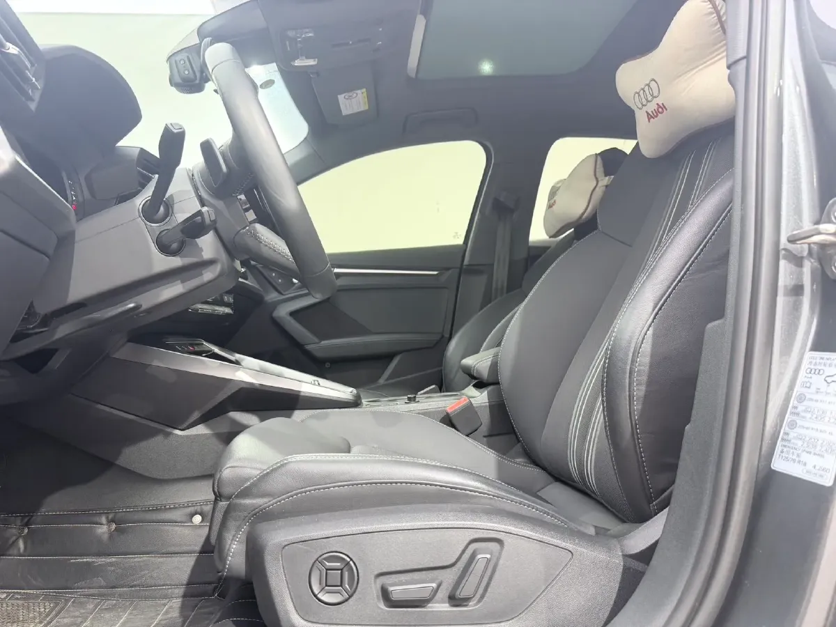 2022 Audi A3 1.4T 150HP L4 7DCT,autocango,china used car exporter,china ev exporter,chinese used car exporter,chinese used ev exporter