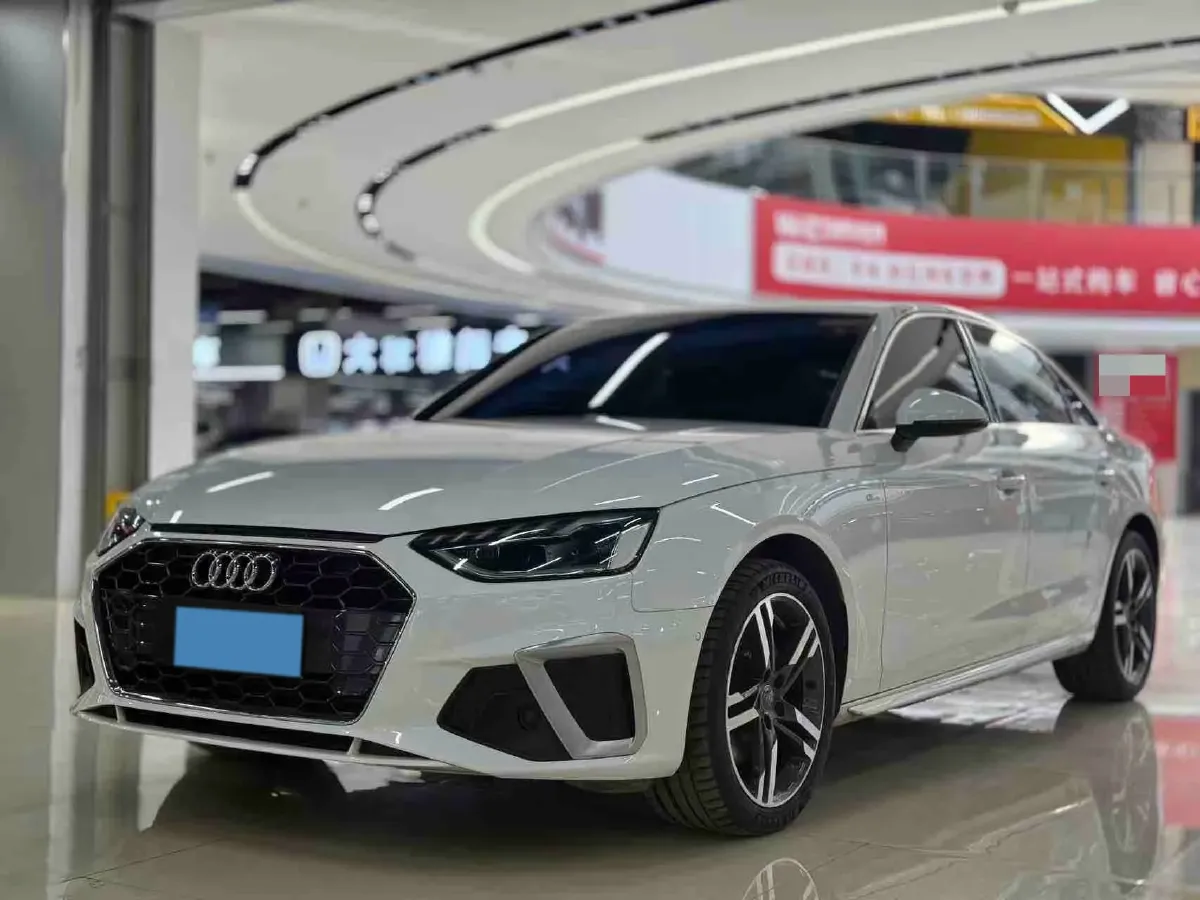 2020 Audi A4L 2.0T 190HP L4 7DCT,autocango,china used car exporter,china ev exporter,chinese used car exporter,chinese used ev exporter