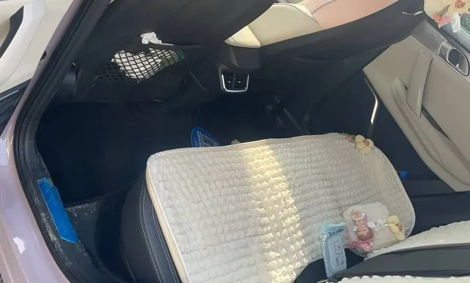 2023 LYNK&CO 03 1.5T 181HP L4 7DCT,autocango,china used car exporter,china ev exporter,chinese used car exporter,chinese used ev exporter