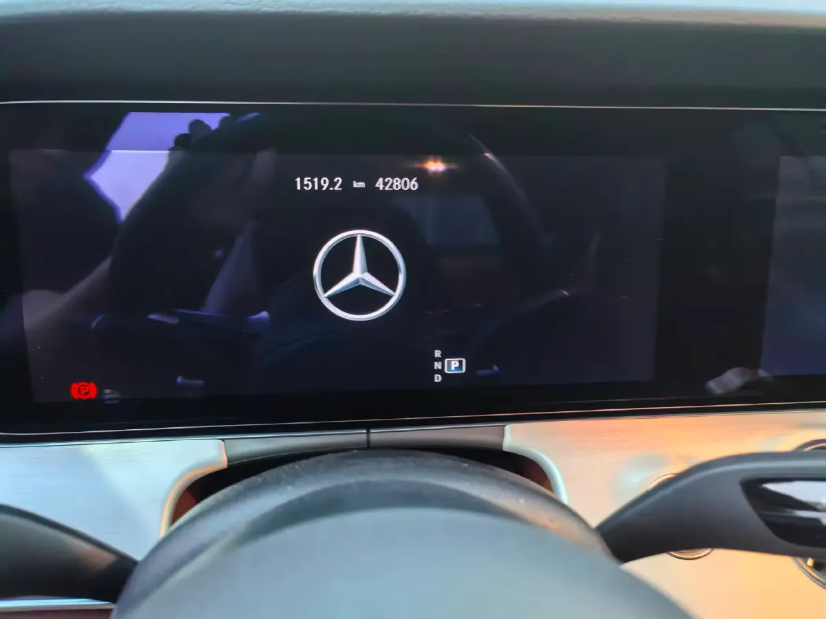 2021 Mercedes-Benz E Class 2.0T 258HP L4 9AT,autocango,china used car exporter,china ev exporter,chinese used car exporter,chinese used ev exporter