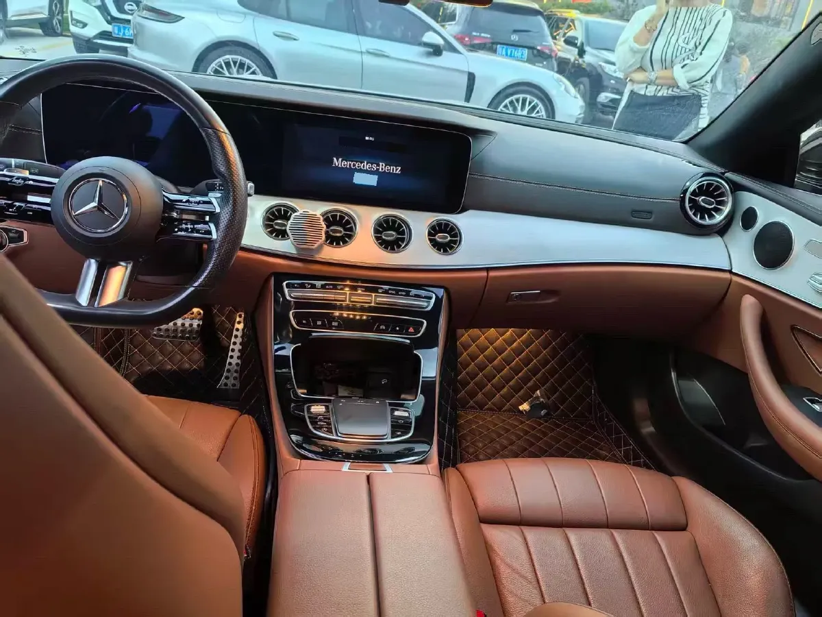 2021 Mercedes-Benz E Class 2.0T 258HP L4 9AT,autocango,china used car exporter,china ev exporter,chinese used car exporter,chinese used ev exporter