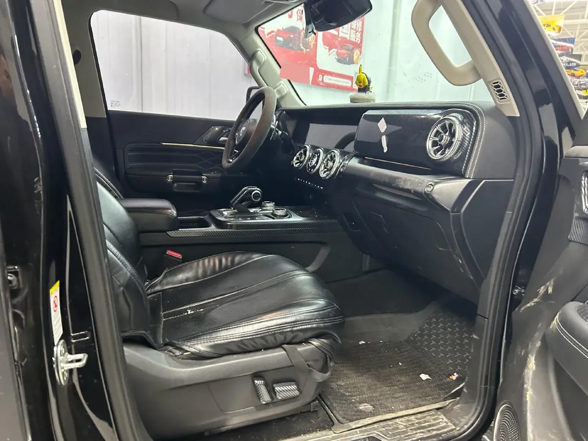 2024 Tank 300 2.0T 227HP L4 8AT,autocango,china used car exporter,china ev exporter,chinese used car exporter,chinese used ev exporter