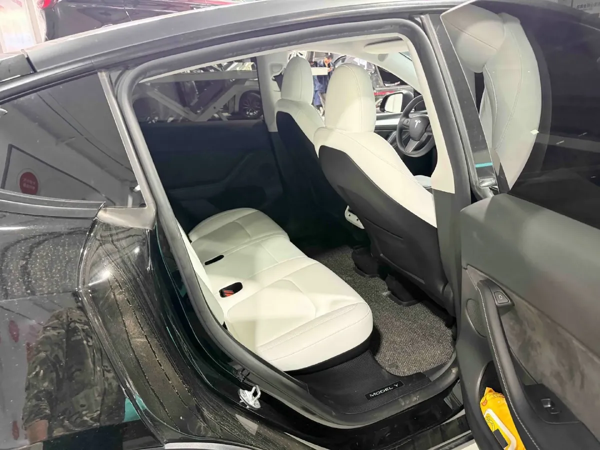 2022 Tesla Model Y BEV 60KWH,autocango,china used car exporter,china ev exporter,chinese used car exporter,chinese used ev exporter