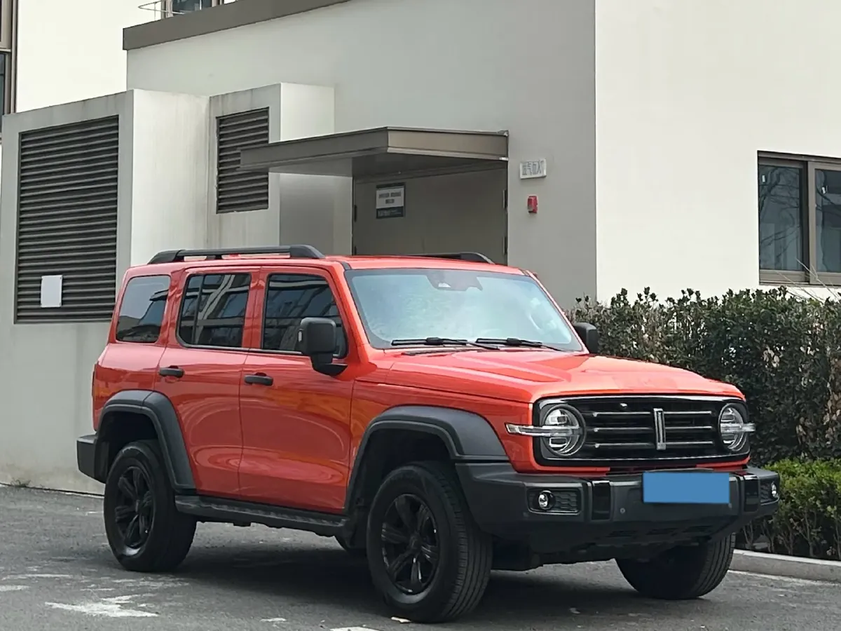 2021 Tank 300 2.0T 227HP L4 8AT,autocango,china used car exporter,china ev exporter,chinese used car exporter,chinese used ev exporter