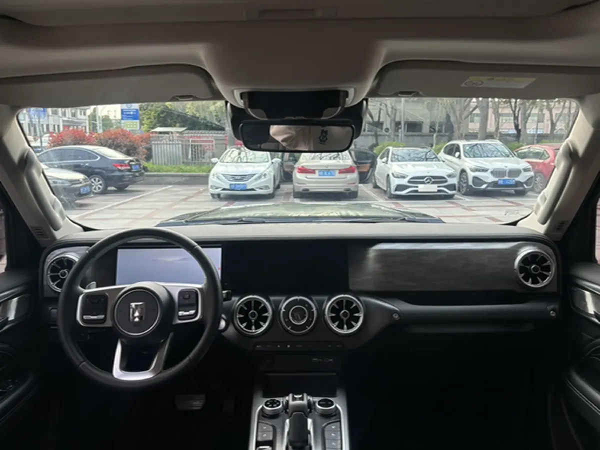 2024 Tank 300 2.0T 252HP L4 9AT,autocango,china used car exporter,china ev exporter,chinese used car exporter,chinese used ev exporter