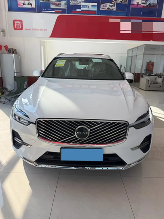 2024 Volvo XC60 2.0T 250HP L4 8AT,autocango,china used car exporter,china ev exporter,chinese used car exporter,chinese used ev exporter