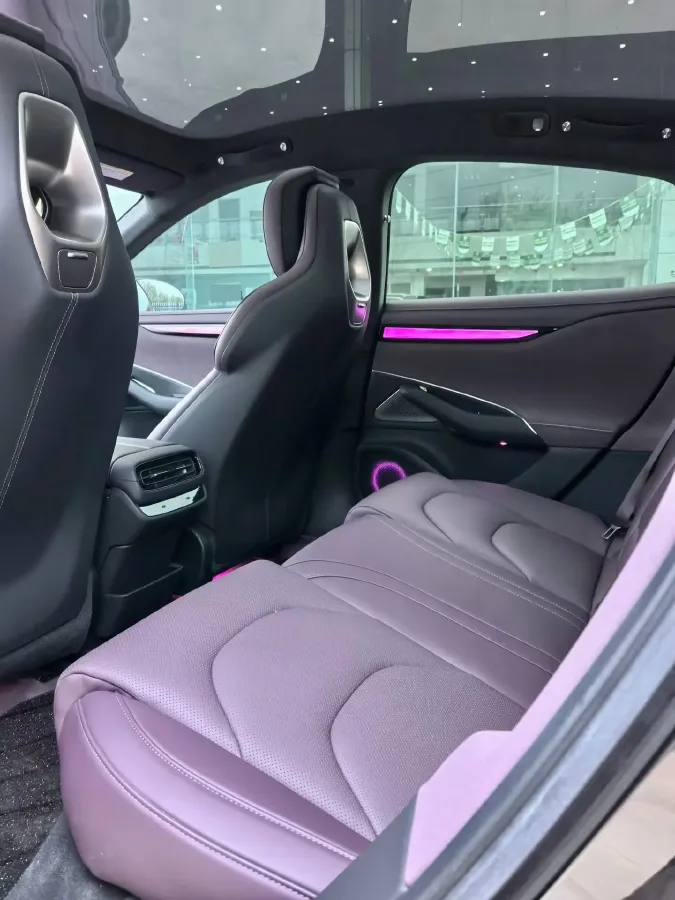 2024 MI SU7 BEV 94.3KWH,autocango,china used car exporter,china ev exporter,chinese used car exporter,chinese used ev exporter