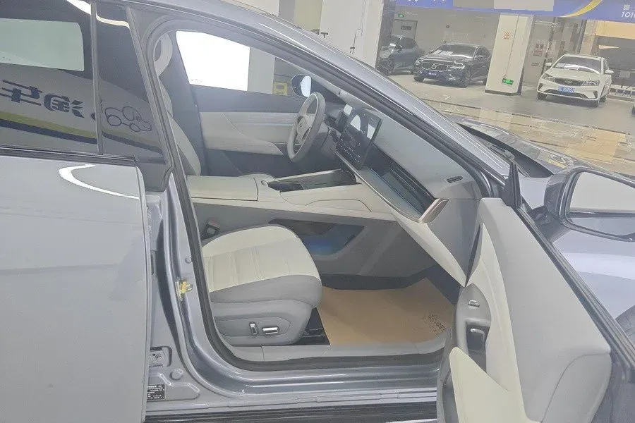 2024 DongFeng eπ eπ007 BEV 70.26KWH,autocango,china used car exporter,china ev exporter,chinese used car exporter,chinese used ev exporter