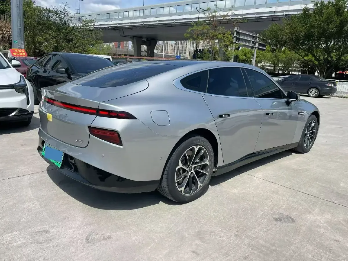 2020 DS 7 1.6T 215HP L4 8AT,autocango,china used car exporter,china ev exporter,chinese used car exporter,chinese used ev exporter