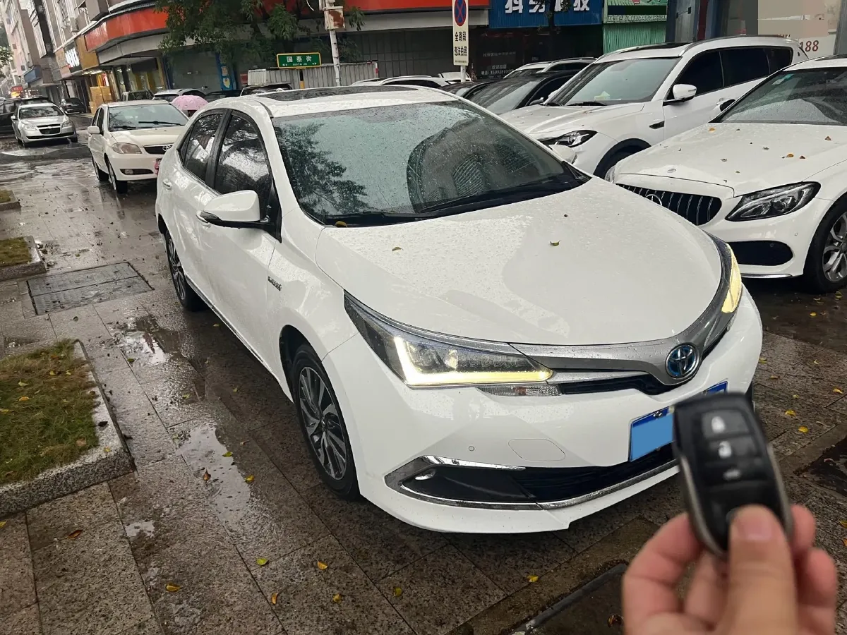 2018 Toyota Corolla 1.8L 99HP L4 E-CVT Hybrid,autocango,china used car exporter,china ev exporter,chinese used car exporter,chinese used ev exporter