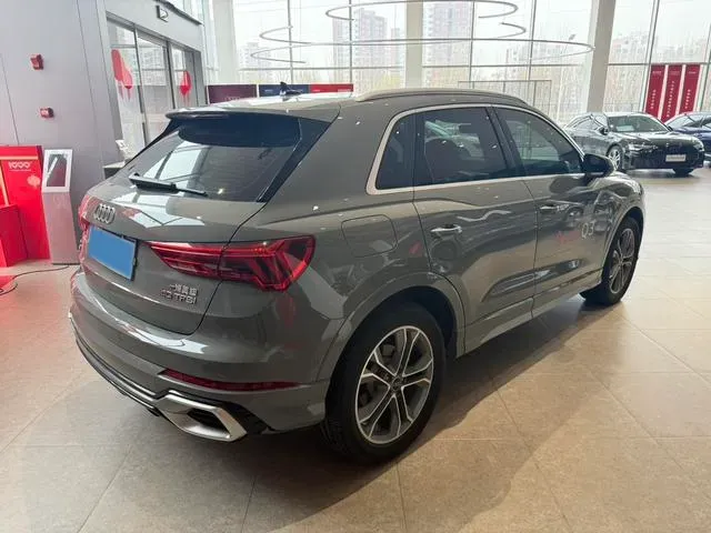 2024 Audi Q3 2.0T 186HP L4 7DCT,autocango,china used car exporter,china ev exporter,chinese used car exporter,chinese used ev exporter