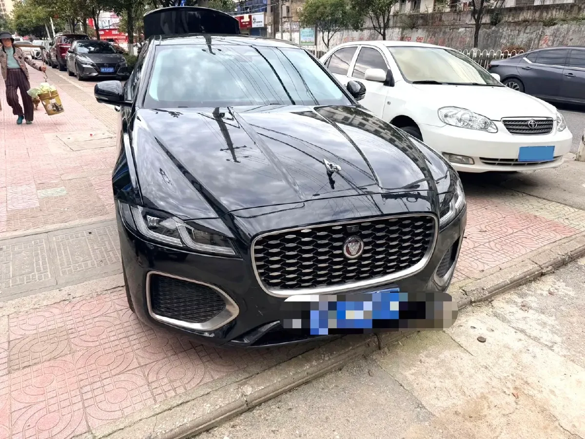 2021 Jaguar XFL 2.0T 250HP L4 8AT,autocango,china used car exporter,china ev exporter,chinese used car exporter,chinese used ev exporter