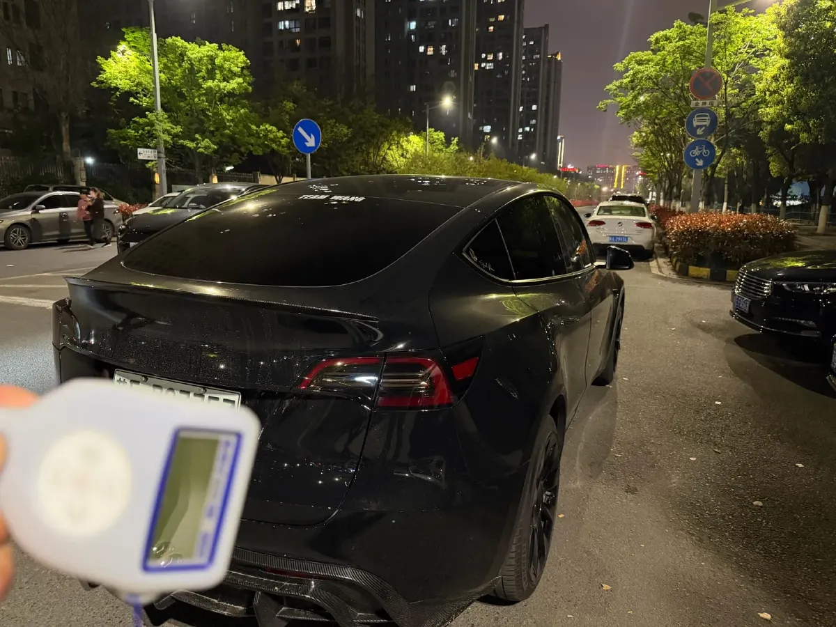 2021 Tesla Model Y BEV 76.8KWH,autocango,china used car exporter,china ev exporter,chinese used car exporter,chinese used ev exporter