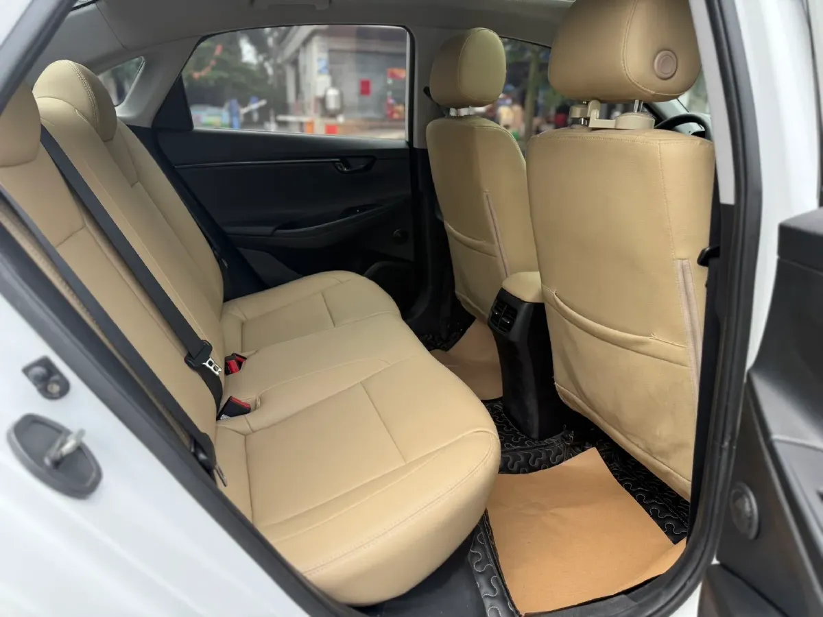 2020 Hyundai Celesta 1.6L 123HP L4 6MT,autocango,china used car exporter,china ev exporter,chinese used car exporter,chinese used ev exporter