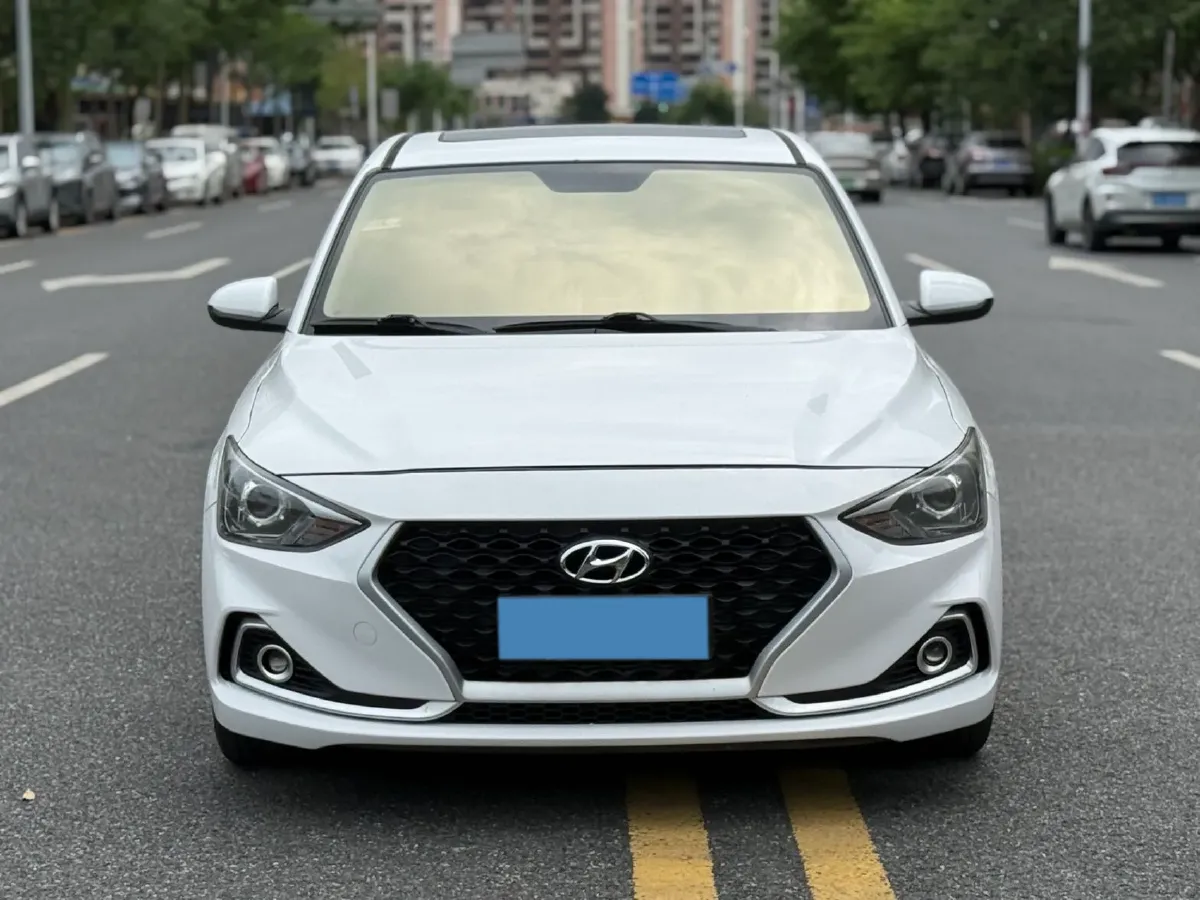 2020 Hyundai Celesta 1.6L 123HP L4 6MT,autocango,china used car exporter,china ev exporter,chinese used car exporter,chinese used ev exporter