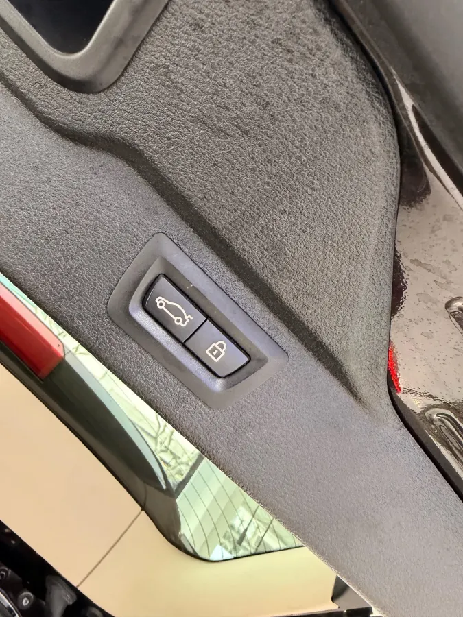 2020 MINI MINI 1.5T 136HP L3 7DCT,autocango,china used car exporter,china ev exporter,chinese used car exporter,chinese used ev exporter