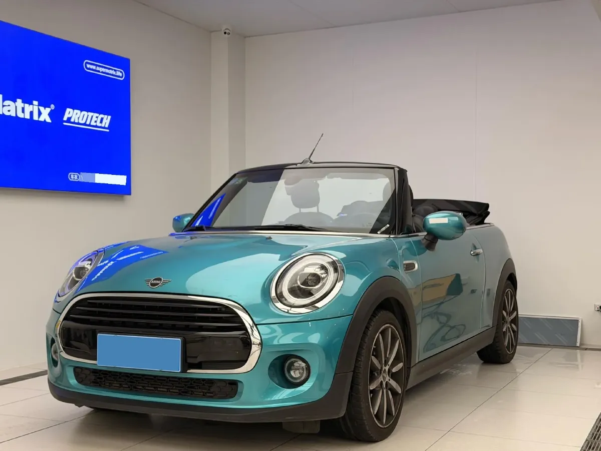 2020 MINI MINI 1.5T 136HP L3 7DCT,autocango,china used car exporter,china ev exporter,chinese used car exporter,chinese used ev exporter