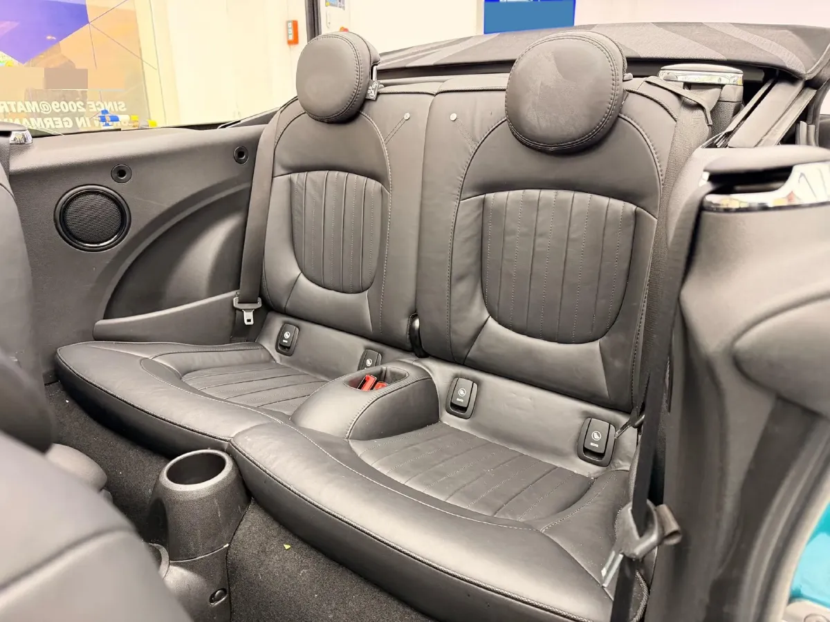 2020 MINI MINI 1.5T 136HP L3 7DCT,autocango,china used car exporter,china ev exporter,chinese used car exporter,chinese used ev exporter