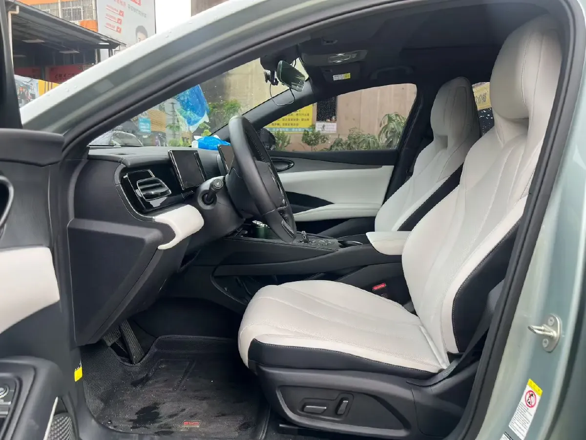 2024 BYD Seal 06 1.5L 101HP L4 E-CVT PHEV 15.87KWH,autocango,china used car exporter,china ev exporter,chinese used car exporter,chinese used ev exporter